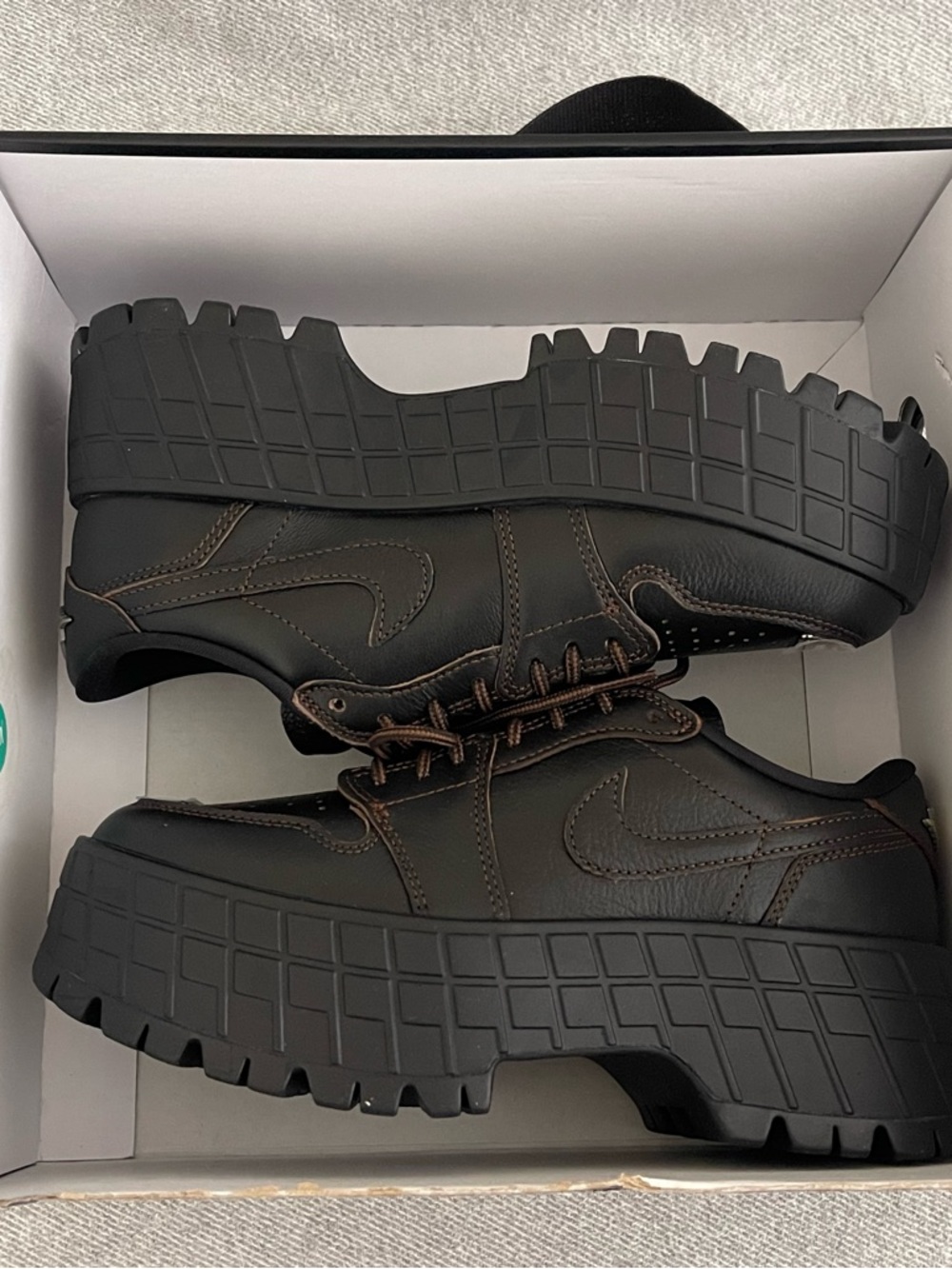 Size 8 - Nike WMNS Air Jordan 1 Brooklyn Low Leather Black Cacao HF3184-002 NEW - Picture 9 of 11